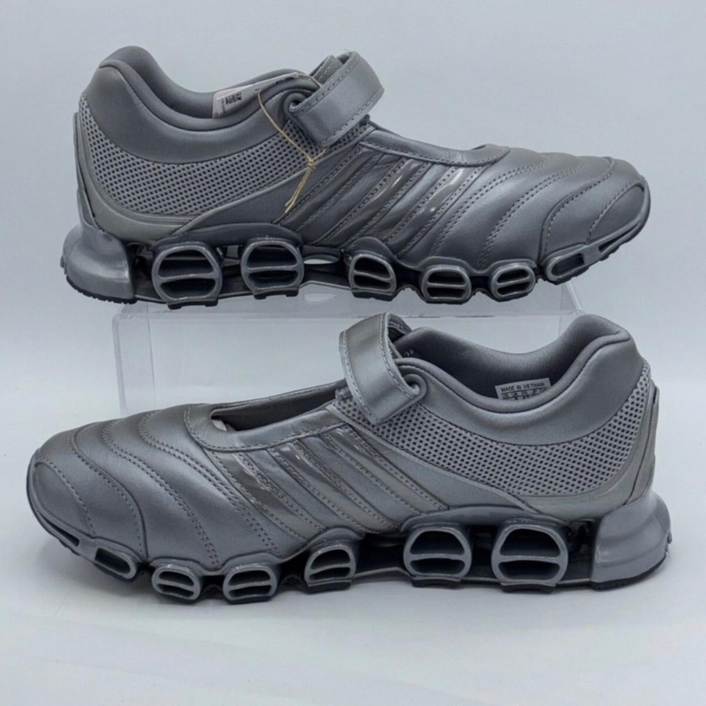 Adidas Taqwa Bint Ali Mary Jane Sneaker Like new!